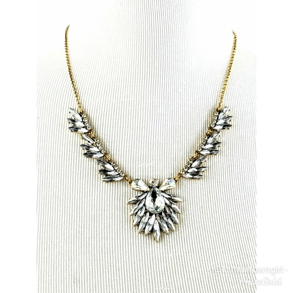 J. Crew crystal and rhinestone floral necklace 12" - Picture 8 of 8